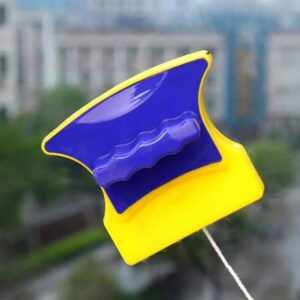 شیشه پاک کن مغناطیسی