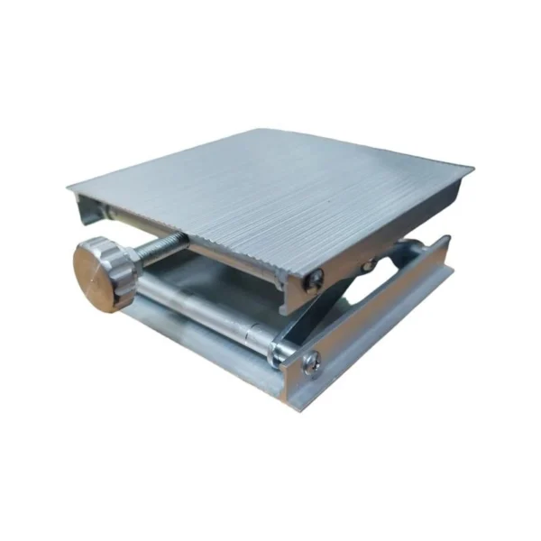 تراز لیزری طرح میلواکی مدل 4 بعدی کد 4-MILW-16LAIN به همراه سه پایه